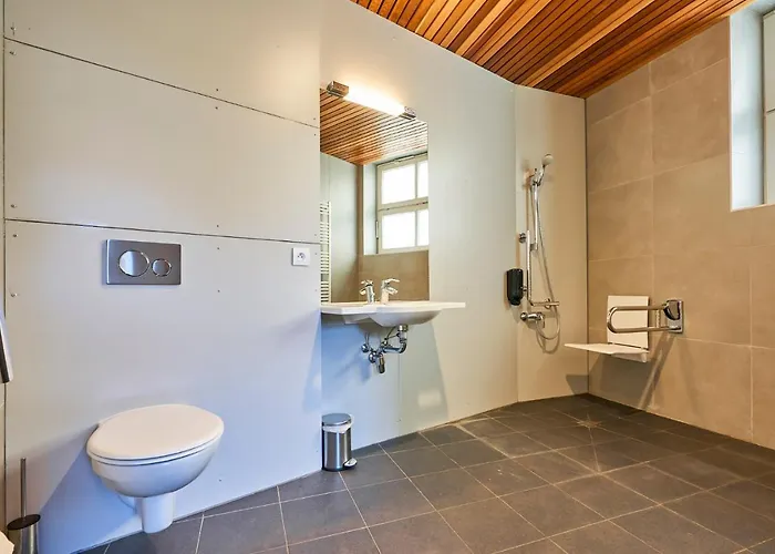 Hi Brussels Jacques Brel Hostel