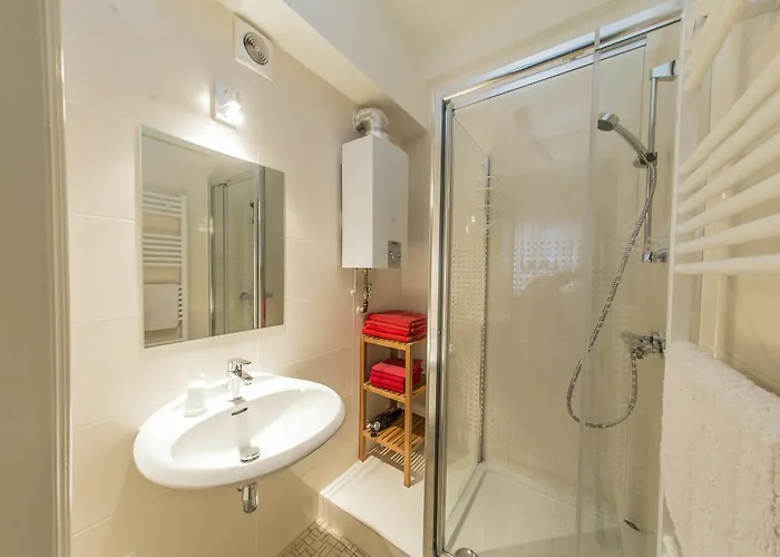 アパートホテル Rentbynight ブリュッセル