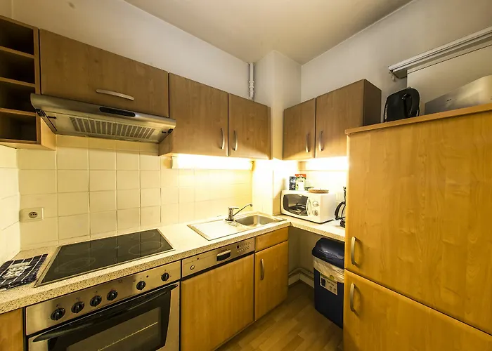 アパートホテル Rentbynight ブリュッセル