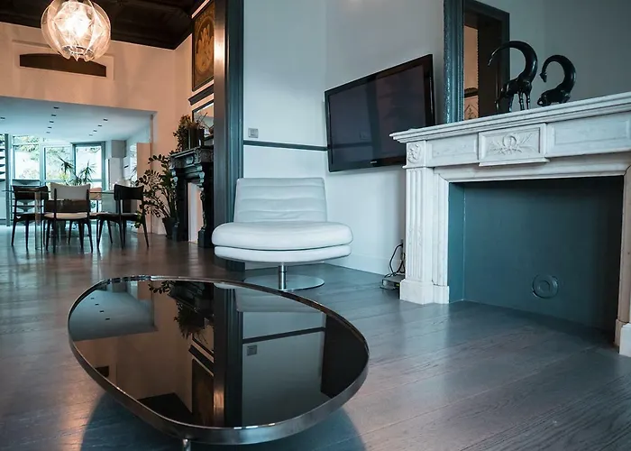 Bed & Breakfast Place Jourdan 3*