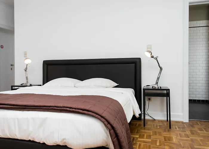 B&B La Casa Bxl Guest house 3*