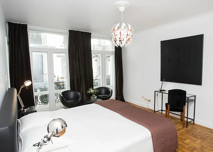 Guest house B&B La Casa Bxl 3*