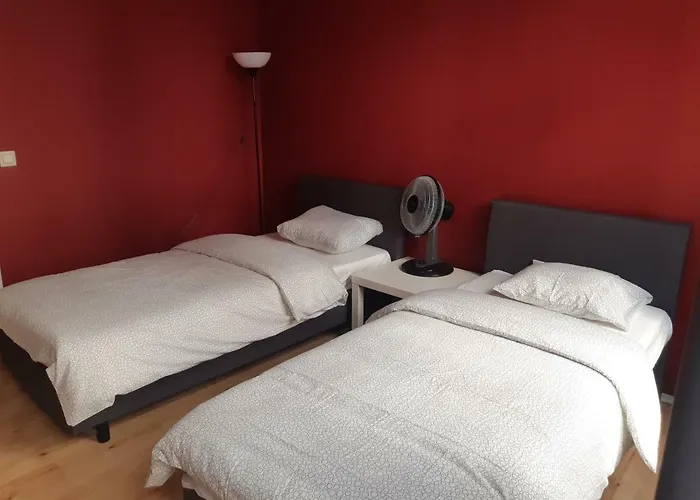 Rentbynight 3* ブリュッセル