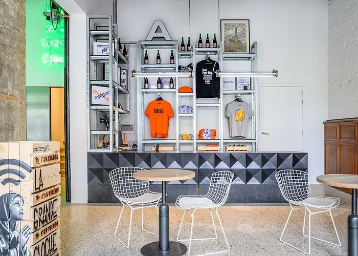 La Grande Cloche Otel