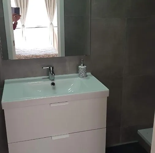 Attractive Modern Apartman