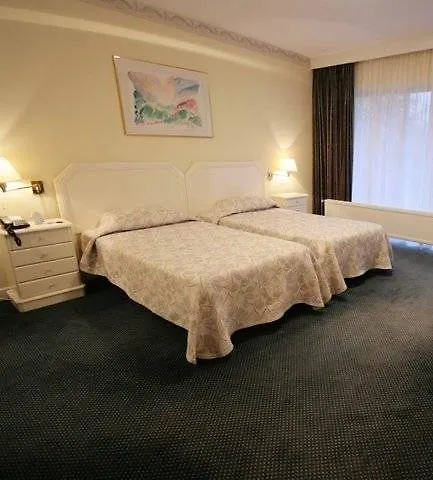 Hotel First Euroflat 4*