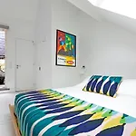 Ξενοδοχείο Happy Boutique - Grand Place 3*