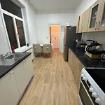 2 Luxueuse A Jette Brüssel