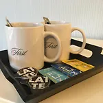 Otel First Euroflat 4*