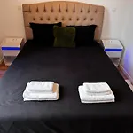 Apartment Cozy South-up And Ground