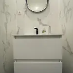 아파트 Centerstay