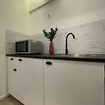 아파트 Centerstay
