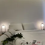 Centerstay *