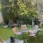 Tropical Bed & Breakfast