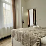 Apartment Efekt Confort Brussels