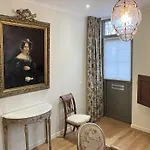 La Maison Des Sources Apartment *