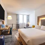 Novotel Centre