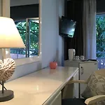 Otel First Euroflat 4*