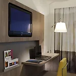 Novotel Centre