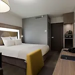 Novotel Centre Hotel