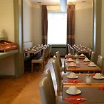 Du Congres Hotel
