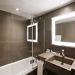 Novotel Off Grand Place 4*