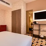 Alma Grand Place 3*