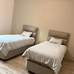 Holiday home L'imperial Wifi & Confort Brussels