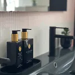 Beautiful With Jacuzzi *