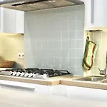 Spacious Terrace In The Heart Of Apartment *