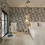 La Maison Haute