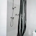 Ubytování v soukromí 3 Personnes Avec Salle De Bain Privee Proche Gare Du Midi *