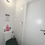 3 Personnes Avec Salle De Bain Privee Proche Gare Du Midi Brusel