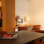 9hotel Sablon Hotell