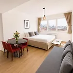 Centerstay * Brusel