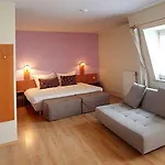 Otel La Legende Brüksel