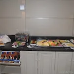 9hotel Sablon Ξενοδοχείο 4*