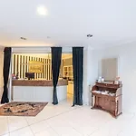 Otel La Legende 3*