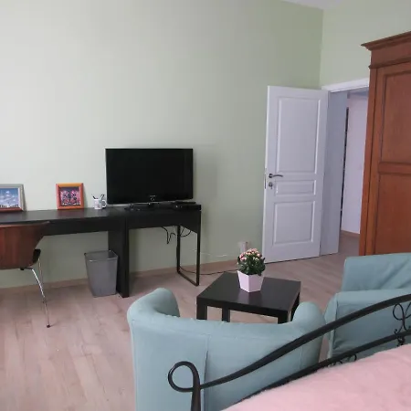 فندق مبيت وإفطار Les Iris *