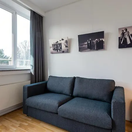 公寓 Woods Terrace Penthouse - Bois De La Cambre 布鲁塞尔