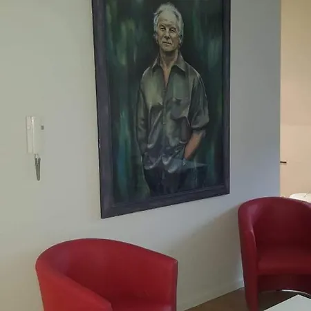 Yellow * Брюссель