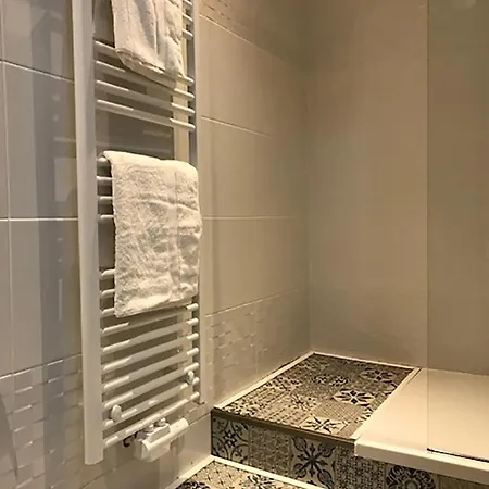 Апартаменты House Basilic Брюссель