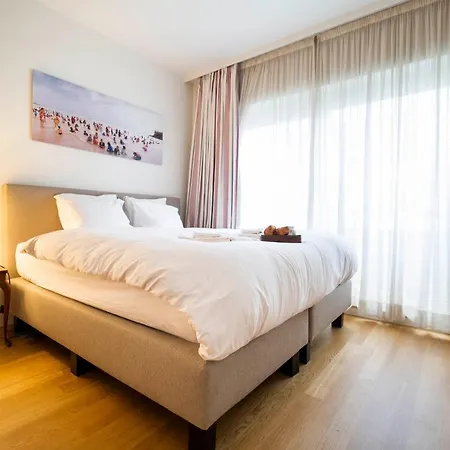 Apartment Bright Design *