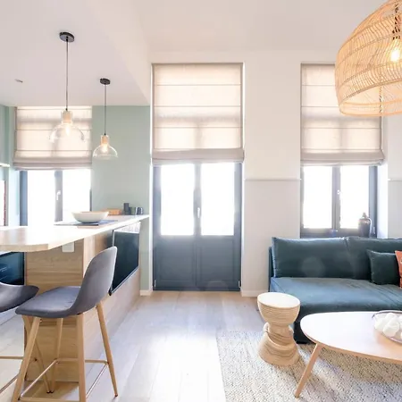 Fabulous In Chatelain Area With Balcony Apartman Brüsszel
