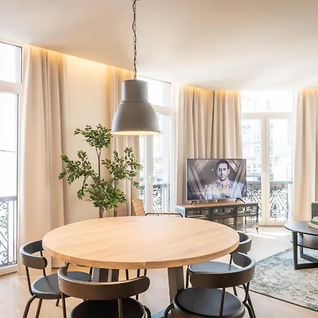 Spacious Modern Appartments In The Heart Of Brüsszel
