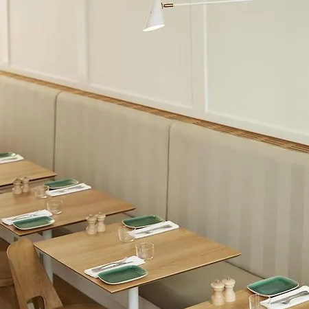 Hotel Des Galeries 4*