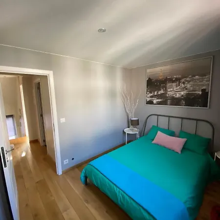 Grand Jourdan Eu Apartment