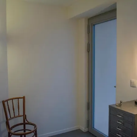 Chic With Bathroom - Terrace & Free Parking *
