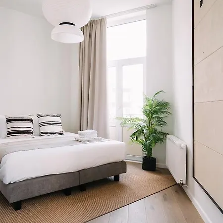 Smartflats - Louise Bruxelas