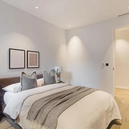 Charlemagne Appartement Brussels شقة
